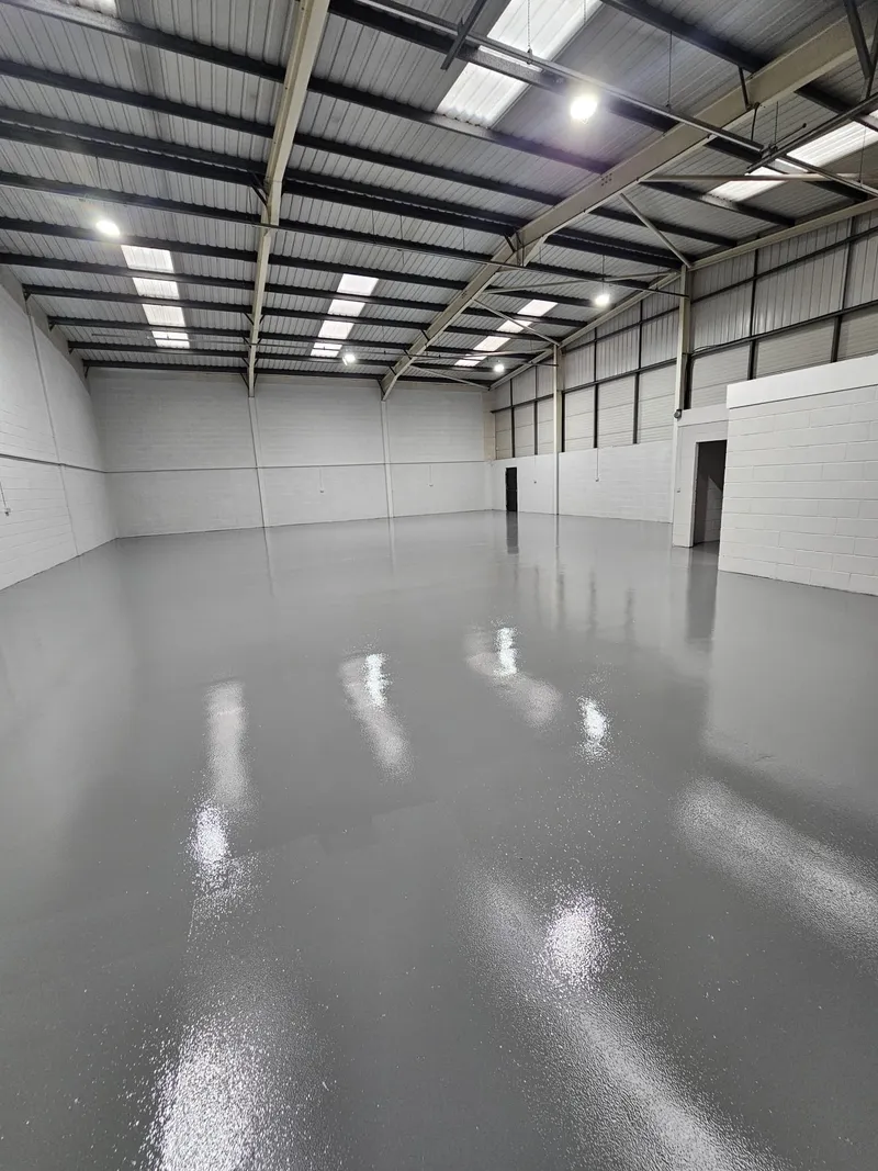 Industrial unit · grey epoxy